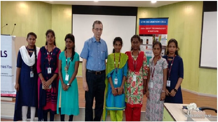 Our students went to IIT Madras Research Park to enrich their knowledge on Entrepreneurship Development by attending the Presentation by IITMRP & Incubation Cell.