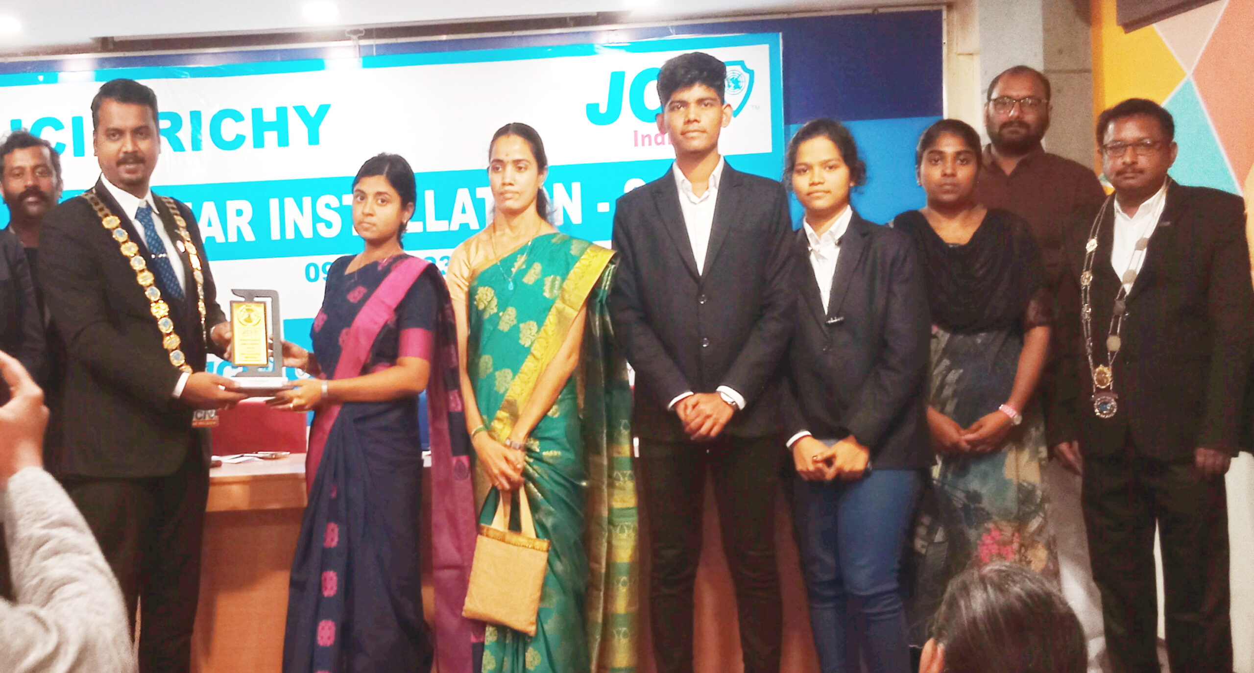 Ms. Iris Rinaldi.F Assistant Professor, M.A.M. B-SCHOOL received the prestigious beacon of life Award from Junior Jaycee Wing Club for the exemplary performance inspiring the student community through the teaching profession on 15.09.2022.